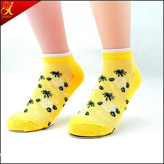 2015 Wholesale Custom Design Socks
